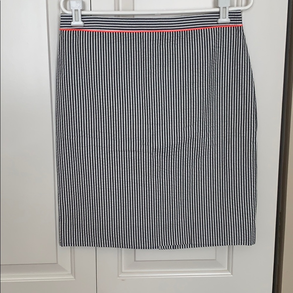 NWT J. Crew Factory Seersucker pencil skirt